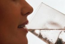 Keep Your Gums Hydrated: Drink Lots of Water