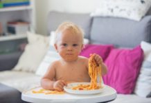 Baby Led Weaning for Beginners: 25 Tips and Recipes for New Moms